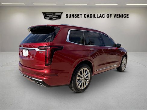 Certified 2023 Cadillac XT6 Premium Luxury w/ Technology Package image 3