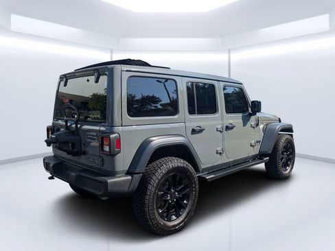 Used 2023 Jeep Wrangler Unlimited Sport w/ Sun And Sound Package AWD/4WD image 3