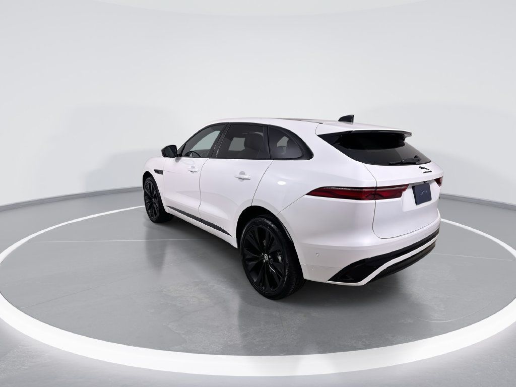 Used 2026 Jaguar F-PACE R-Dynamic S AWD/4WD image 6