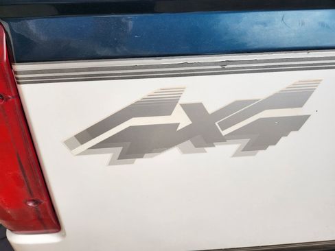 Used 1997 Ford F250 4x4 SuperCab Heavy Duty image 14