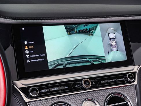 Used 2022 Bentley Continental GT AWD/4WD image 30