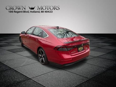 Used 2023 Honda Accord Sport image 5