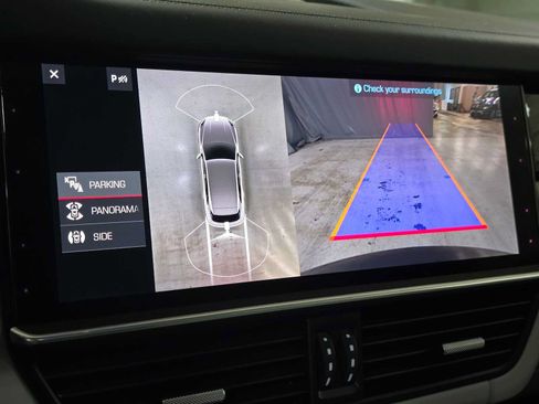 Used 2020 Porsche Cayenne AWD/4WD image 27