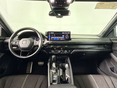 Used 2024 Honda Accord Sport image 16