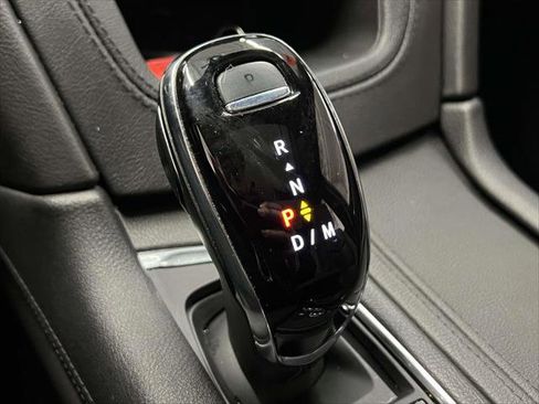 Used 2022 Cadillac XT6 Premium Luxury image 33