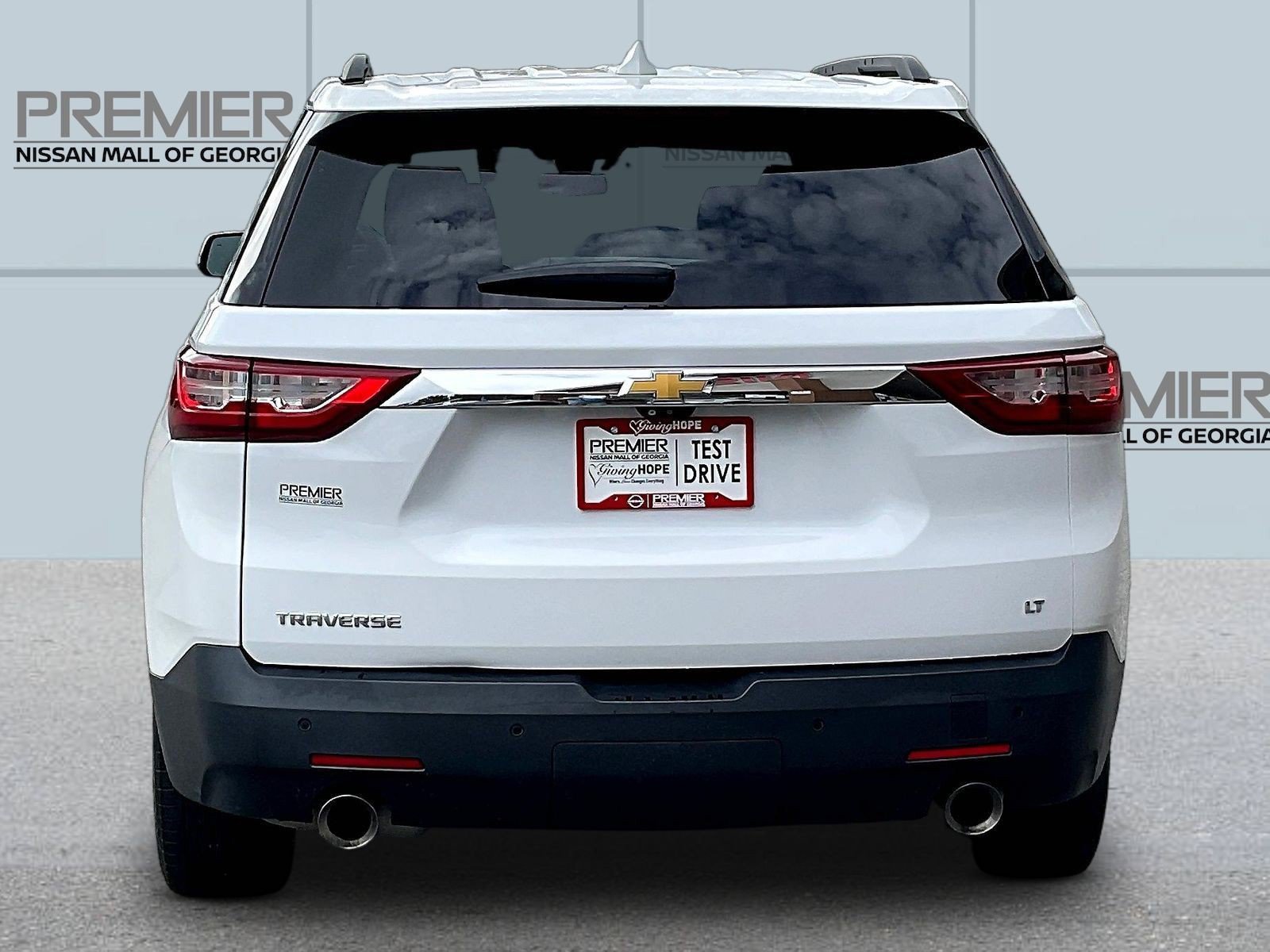 Used 2020 Chevrolet Traverse LT w/ LT Premium Package FWD image 6