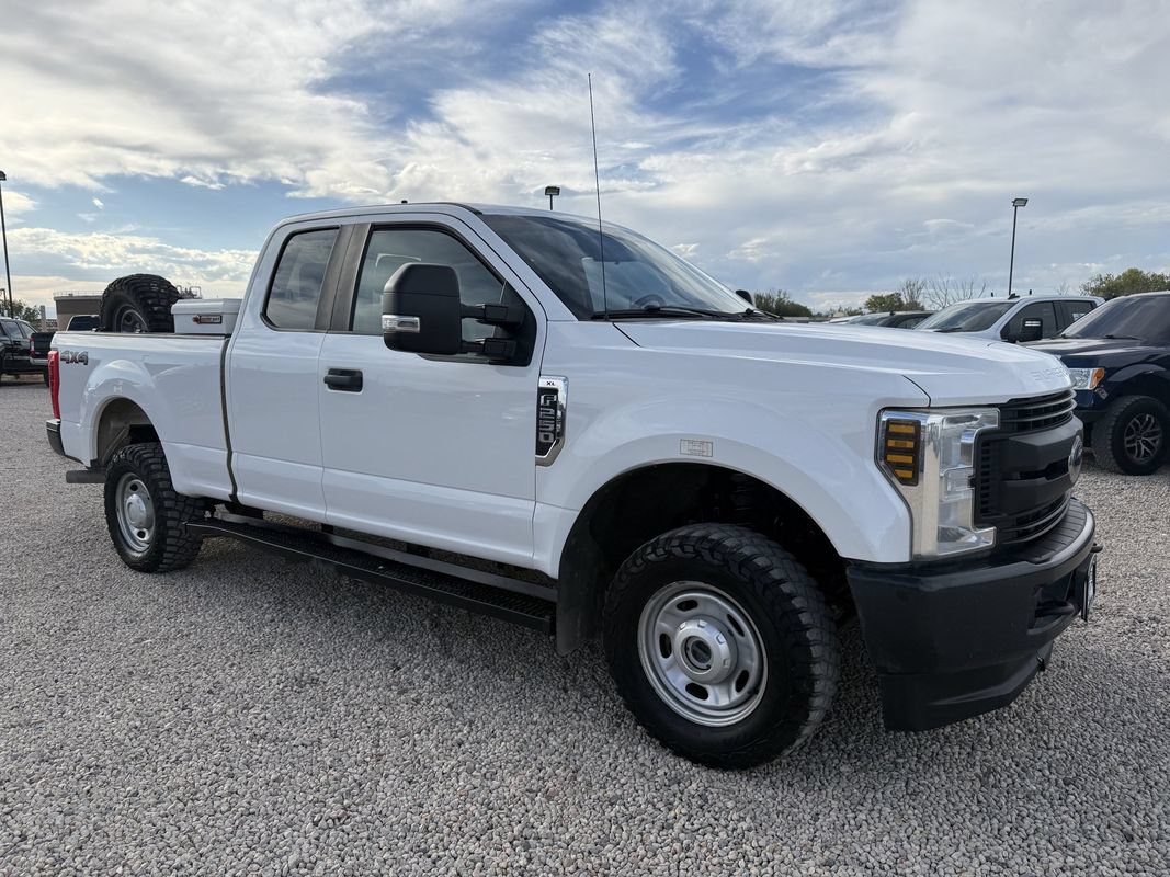 Used 2019 Ford F250 XL w/ Power Equipment Group AWD/4WD image 1