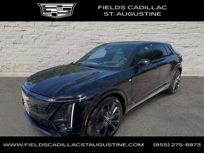 New 2026 Cadillac Lyriq Signature Sport w/ LPO, Floor Liner Package