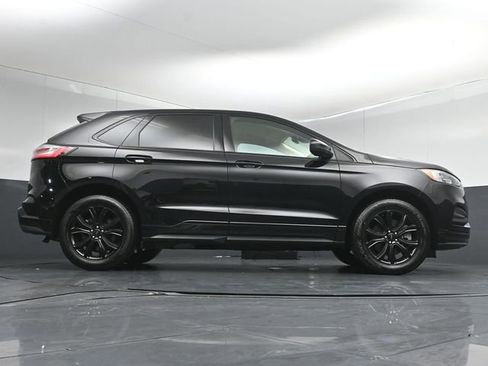 Certified 2024 Ford Edge SE w/ Black Appearance Package AWD/4WD image 43