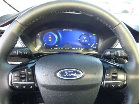 Used 2022 Ford Escape SEL w/ Technology Package image 20