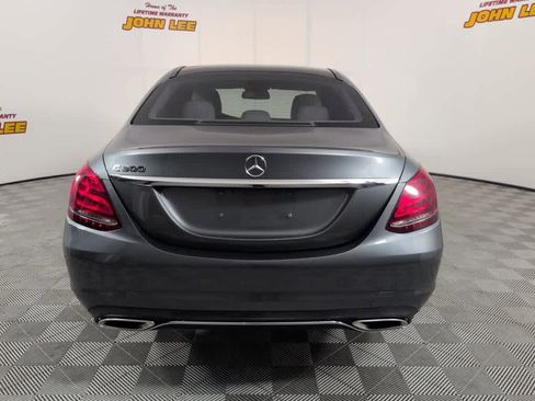 Used 2017 Mercedes-Benz C 300 Sedan image 4
