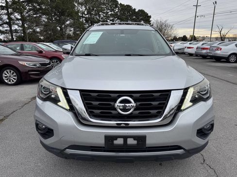Used 2018 Nissan Pathfinder SL w/ SL Premium Package image 3
