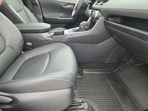 Certified 2025 Toyota RAV4 XLE Premium image 16