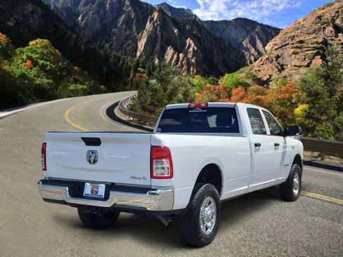 Used 2022 RAM 2500 Tradesman w/ Chrome Appearance Group AWD/4WD image 3