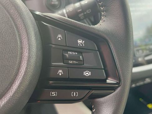 Used 2025 Subaru Forester Premium image 11