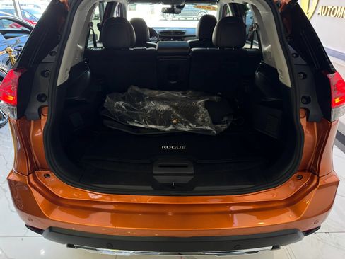 Used 2020 Nissan Rogue SL w/ Premium Package AWD/4WD image 26