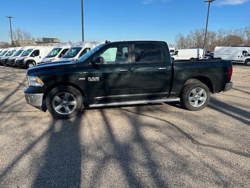 Used 2017 RAM 1500 Big Horn image 2