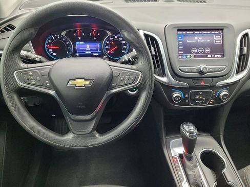 Used 2020 Chevrolet Equinox LT FWD image 22