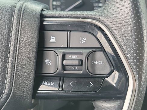 Used 2023 Toyota Tundra Limited AWD/4WD image 6