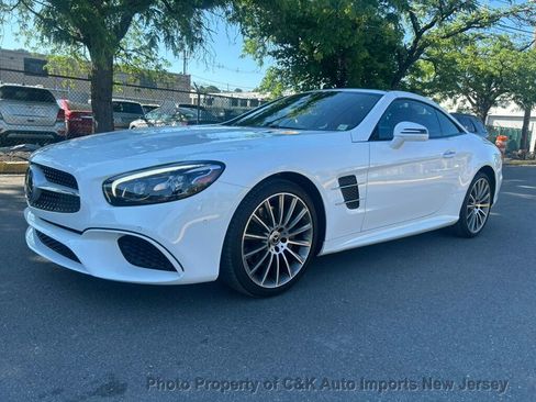 Used 2018 Mercedes-Benz SL 550 image 19