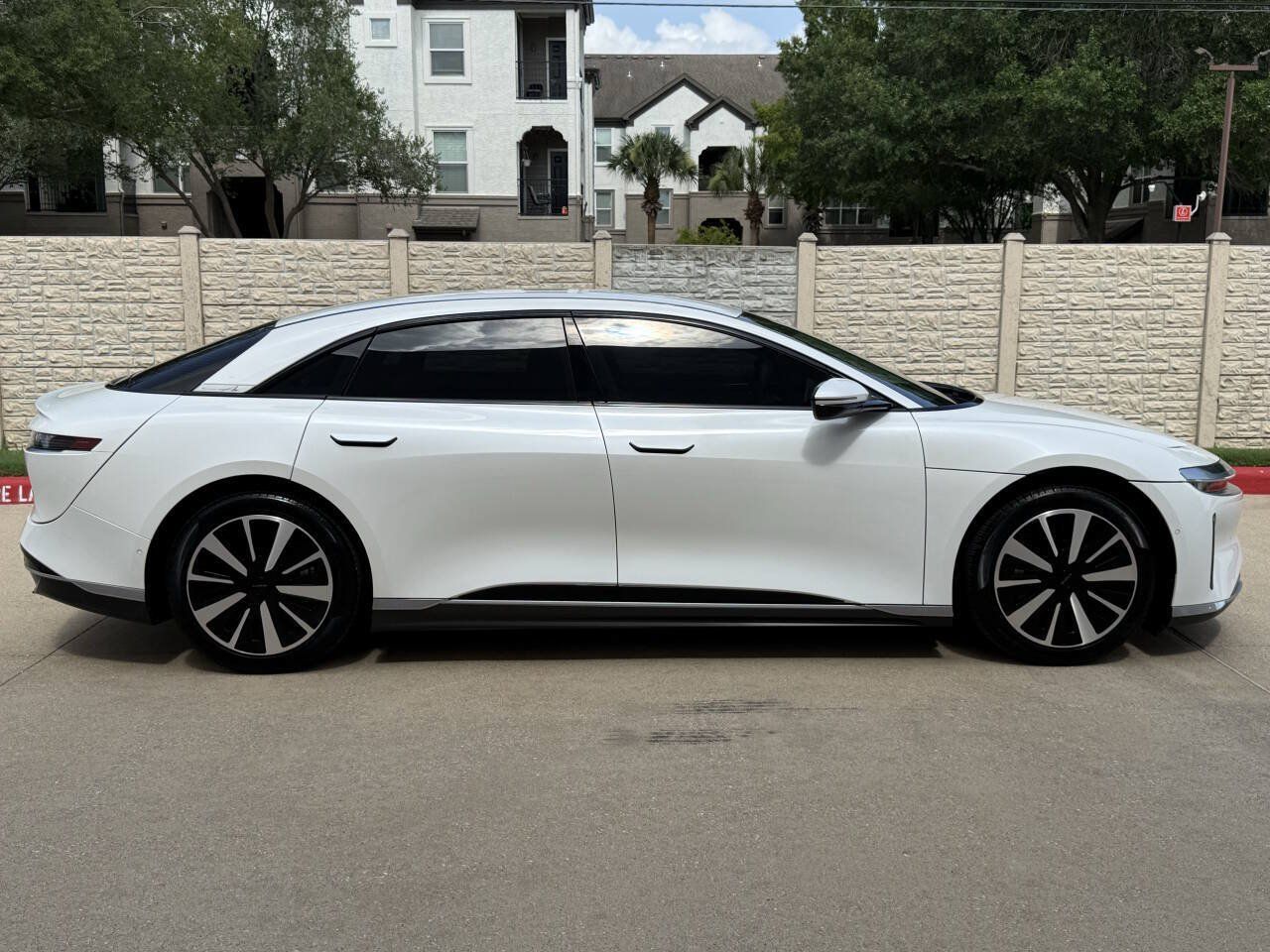 Used 2023 Lucid Air Pure AWD/4WD image 6