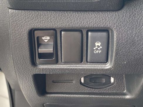 Used 2012 Nissan Altima 2.5 S FWD image 16