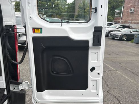 Used 2025 Ford Transit 250 Low Roof w/ Exterior Upgrade Package RWD image 22