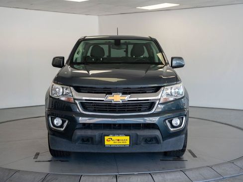 Used 2019 Chevrolet Colorado LT w/ LT Convenience Package AWD/4WD image 2