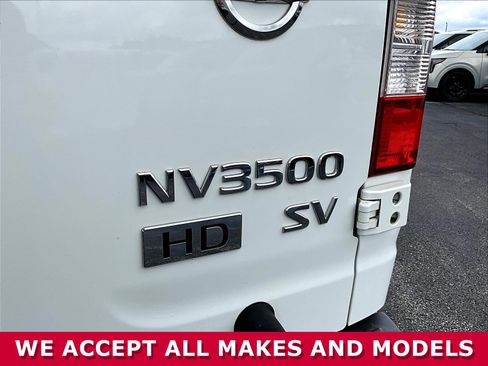 Used 2016 Nissan NV 3500 SV w/ SV Technology Package RWD image 22