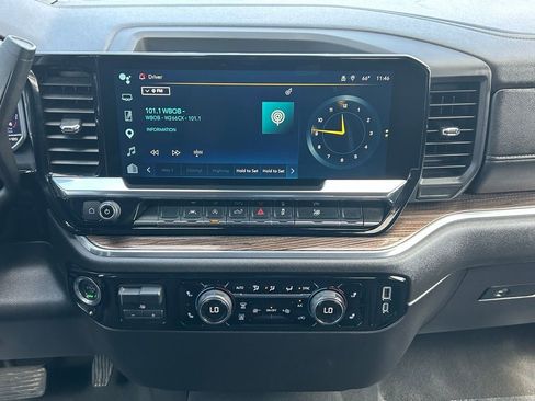 Used 2025 Chevrolet Silverado 1500 LT RWD image 17