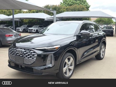 New 2025 Audi Q5 Premium Plus image 1