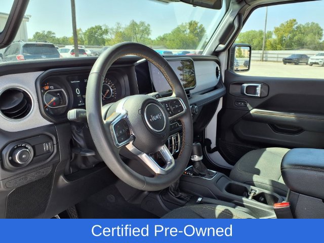 Certified 2025 Jeep Wrangler Unlimited Sahara AWD/4WD image 10