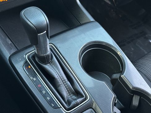 Used 2023 Honda Civic LX image 17