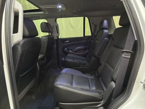 Used 2019 GMC Yukon SLT w/ Graphite Performance Edition AWD/4WD image 30