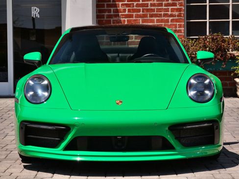 Used 2023 Porsche 911 Carrera 4S w/ Sport Package AWD/4WD image 2