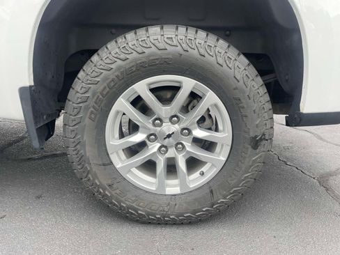Used 2021 Chevrolet Silverado 1500 RST AWD/4WD image 7