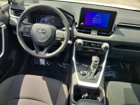 Certified 2024 Toyota RAV4 LE AWD/4WD image 26