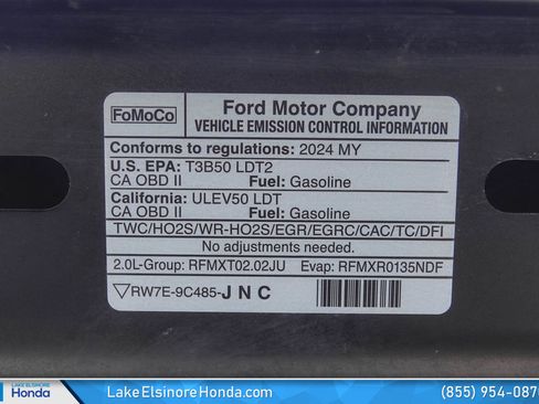 Used 2024 Ford Edge Titanium image 32
