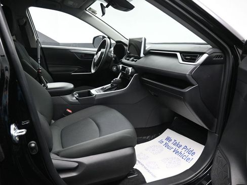 Used 2025 Toyota RAV4 LE image 19