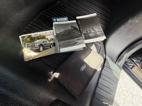 Used 2017 Ford F550 4x4 Regular Cab Super Duty image 46
