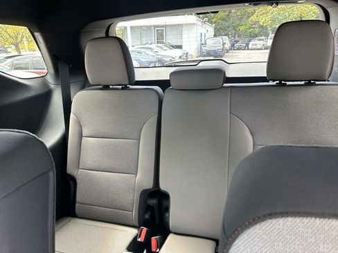 New 2026 Chevrolet Traverse LT w/ Enhanced Driving Package image 12