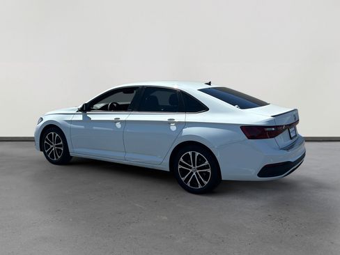 Used 2026 Volkswagen Jetta Sport FWD image 3