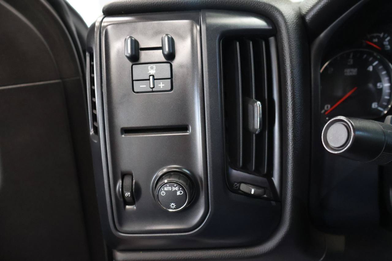 Used 2016 GMC Sierra 2500 4x4 Crew Cab w/ Sierra Convenience Package image 21