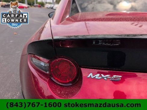 Used 2019 MAZDA MX-5 Miata RF Grand Touring RWD image 27