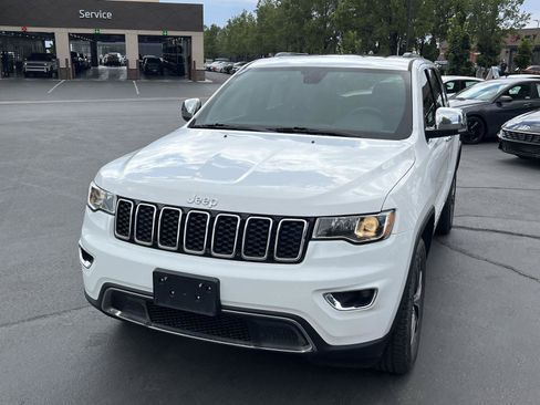 Used 2020 Jeep Grand Cherokee Limited w/ Luxury Group II AWD/4WD image 2