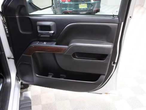 Used 2018 GMC Sierra 1500 SLE w/ SLE Value Package AWD/4WD image 20