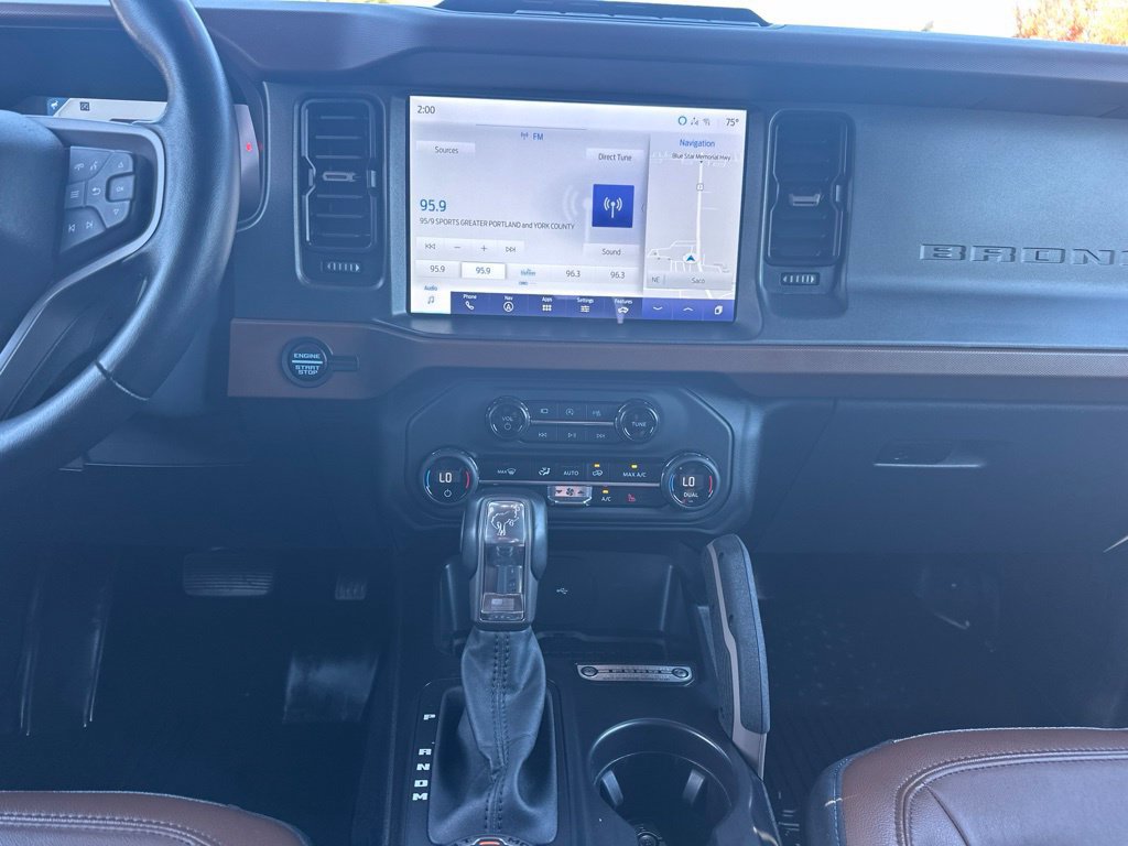 Used 2024 Ford Bronco Outer Banks w/ Sasquatch Package AWD/4WD image 19