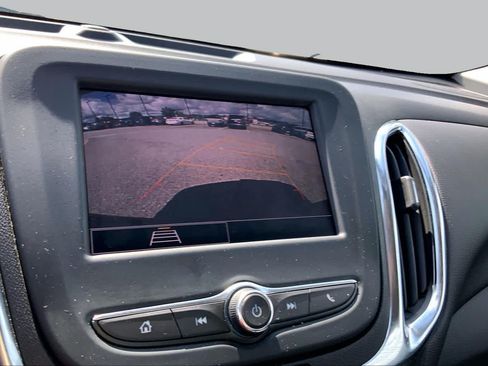 Used 2023 Chevrolet Equinox LT FWD image 27