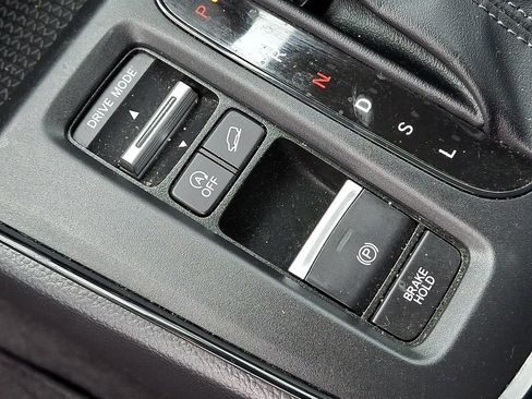 Used 2024 Honda CR-V LX image 28