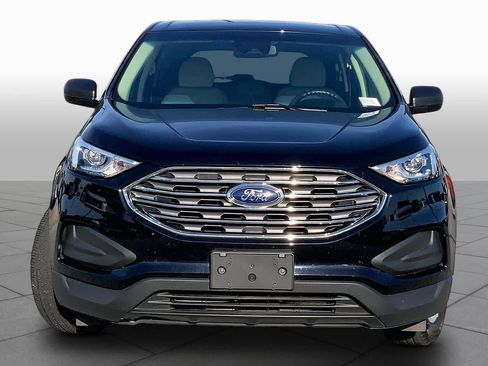 Used 2019 Ford Edge SE FWD image 4